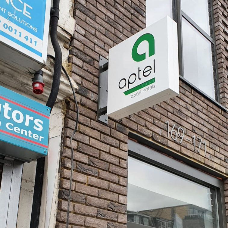 DX Signs | Signage, Branding, Printing & Vehicle Graphics UK